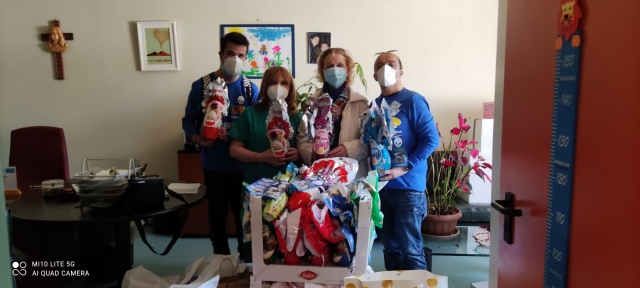 Ospedale MOnaldi 2021 Covid Uova Pasqua